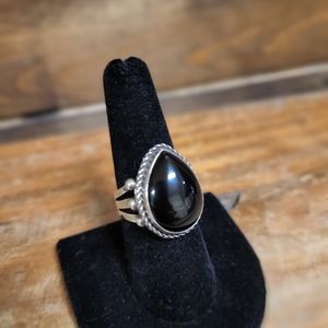 Onyx Teardrop Sterling Silver Ring, 7.75 size, Weight 12 oz